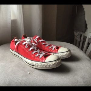 Red Converse